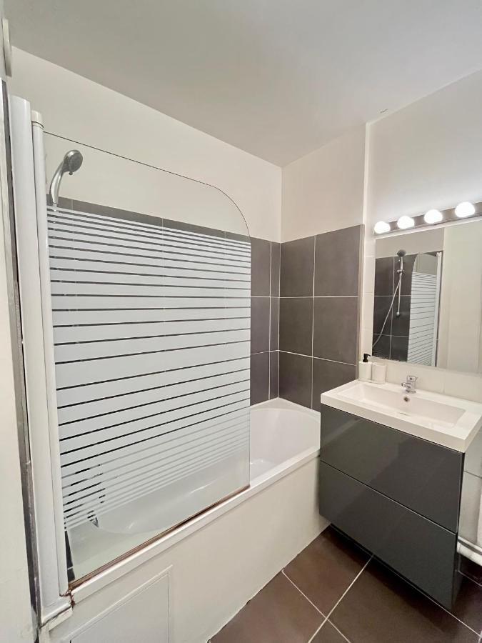 Le 4bis C - Grand Jardin Et Parking * Reims